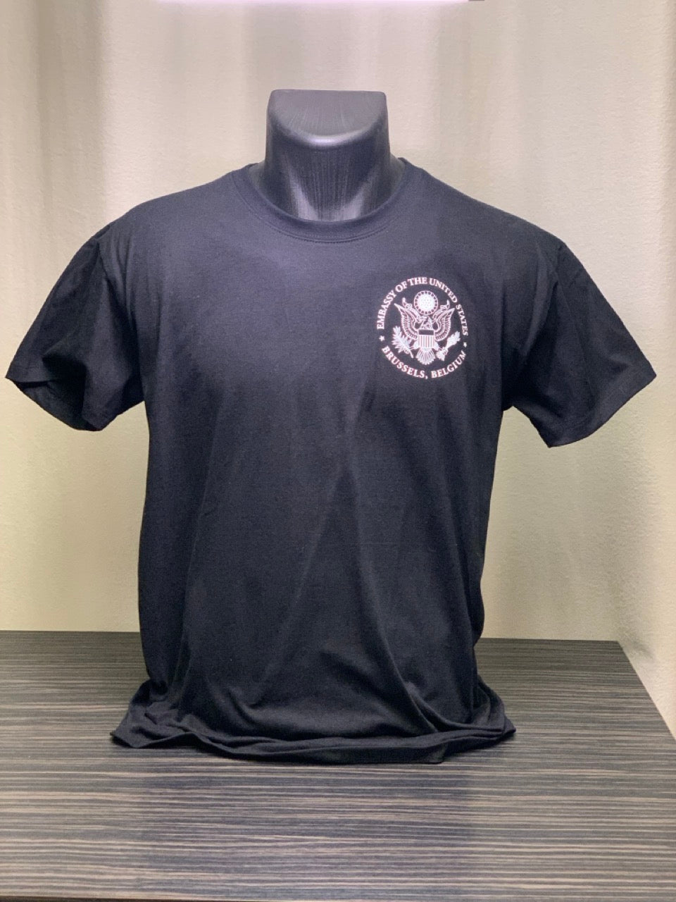 Embassy T-Shirt Black L